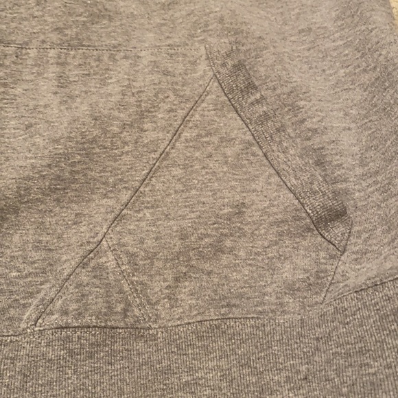 Volcom Hoodie - Picture 7 of 8